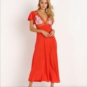 NWT- Cleobella crush dress